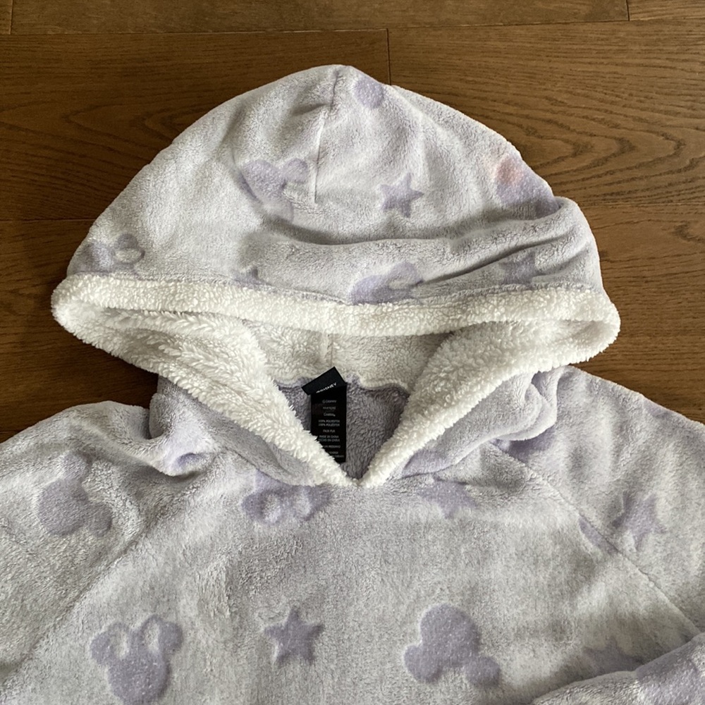 Disney Women’s Minnie Mouse Lounge Hoodie